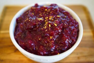 The Best Homemade Cranberry Sauce